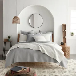 Mills Waffle Quilt And Pillow Sham Set - Levtex Home -Laura Ashley Shop GUEST 08754047 f519 4889 934c 065436db9cb9