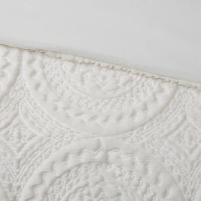 Alivia Faux Fur Ultra Plush Duvet Cover Set 7 Alivia Faux Fur Ultra Plush Duvet Cover Set - Image 5