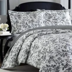 Amberley Quilt Set Laura Ashley -Laura Ashley Shop GUEST 4830aacd 0d7d 4b34 9ad5 39ceb0a76cf2