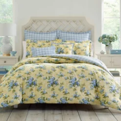 Laura Ashley Cassidy 100% Cotton Duvet Cover Bonus Set Yellow -Laura Ashley Shop GUEST 54c52bc4 5607 4c0d 8b59 6c57c18a30ea