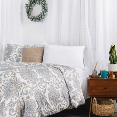 Southshore Fine Living Serenity 300 Thread-Count 100% Cotton Sateen Duvet Cover Set With Shams 6 Southshore Fine Living Serenity 300 Thread-Count 100% Cotton Sateen Duvet Cover Set With Shams - Image 5