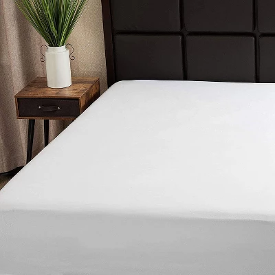 Micropuff 100% Microfiber Fitted Sheet - White 5 Micropuff 100% Microfiber Fitted Sheet - White - Image 3