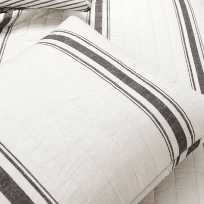 Farmhouse Striped Reversible Quilt Bedding Set - Lush Décor 6 Farmhouse Striped Reversible Quilt Bedding Set - Lush Décor - Image 4