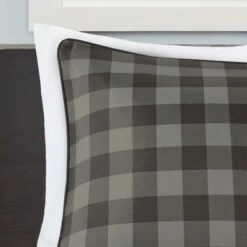 Trent Reversible Comforter Set -Laura Ashley Shop GUEST cee5a530 c803 43e3 a1ac 2b5df8545371